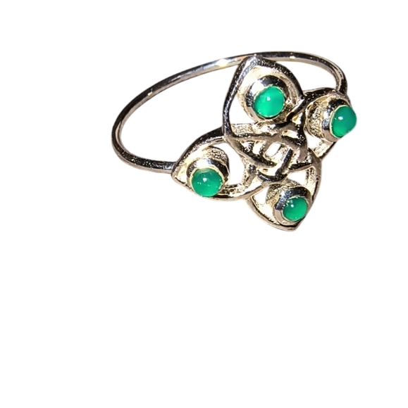 Green Onyx & Sterling Silver Slender Celtic Knot Ring - Picture 1 of 11